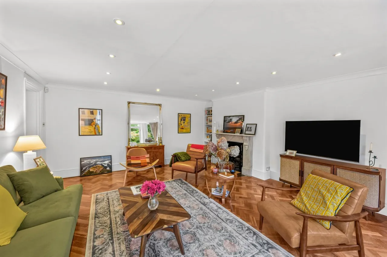Buckland Crescent, Belsize Park, NW3, photo 7