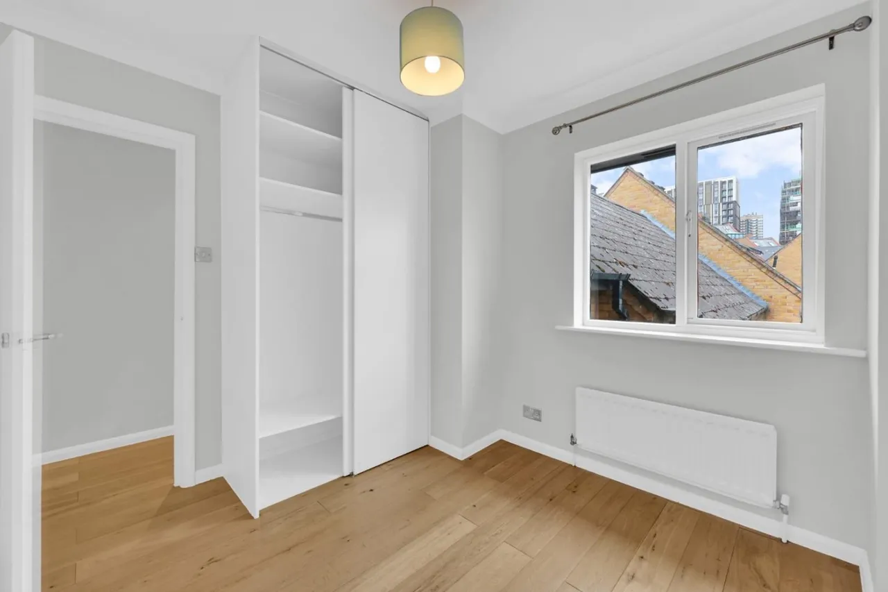 Welland Mews, London, E1W, photo 12