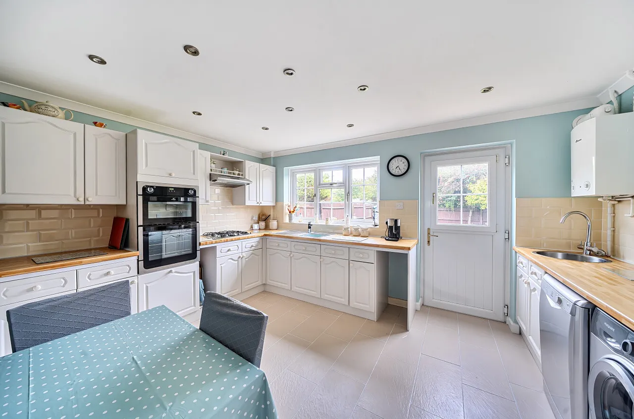 Frampton Way, Kings Worthy, SO23, photo 3