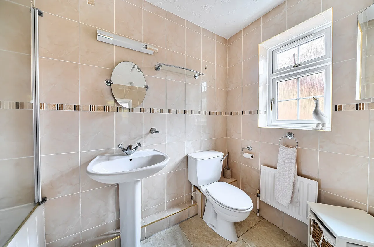 Frampton Way, Kings Worthy, SO23, photo 13