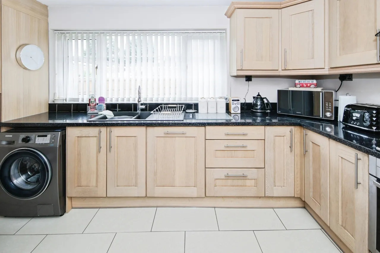 Piccadilly Close, BIRMINGHAM, West Midlands, B37, photo 9