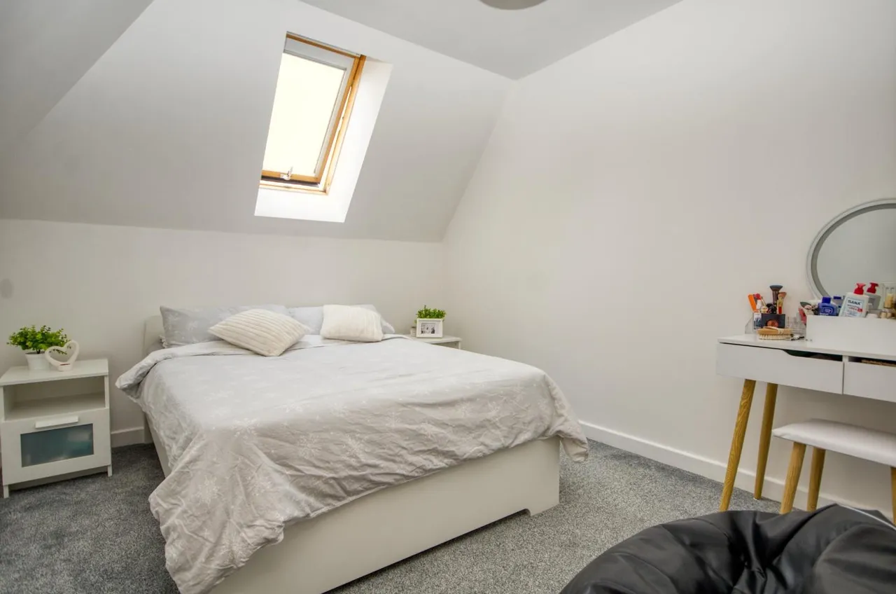 117-119 Millbrook Road East, Freemantle, Southampton, Hampshire, SO15 1HQ, photo 7
