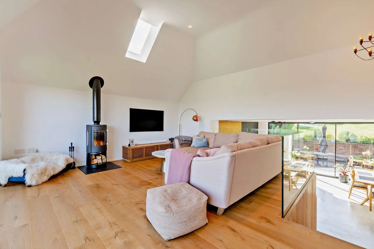 Hill Road, Lewes, East Sussex, BN7 1DB, photo 9