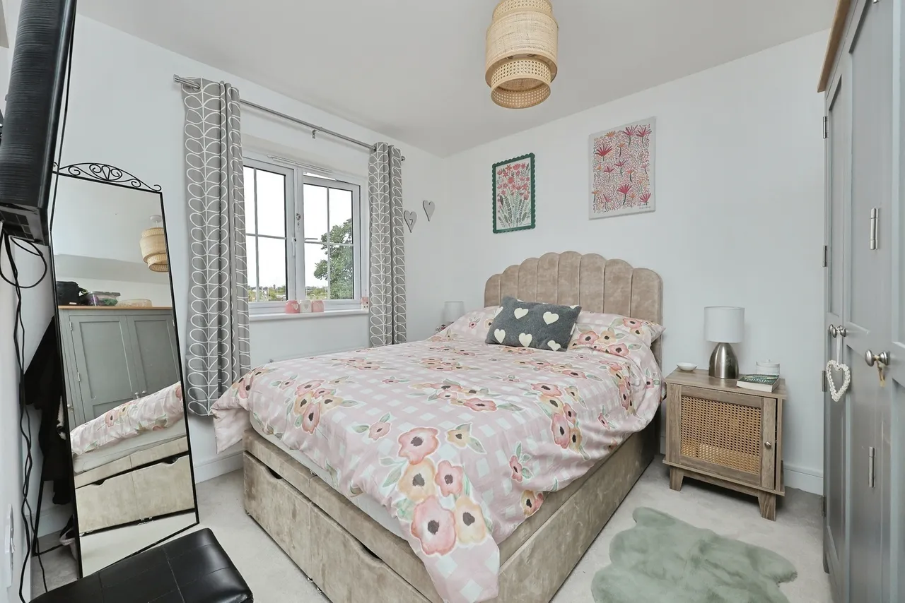 Turner Crescent, Postwick, Norwich, Norfolk, NR13, photo 8