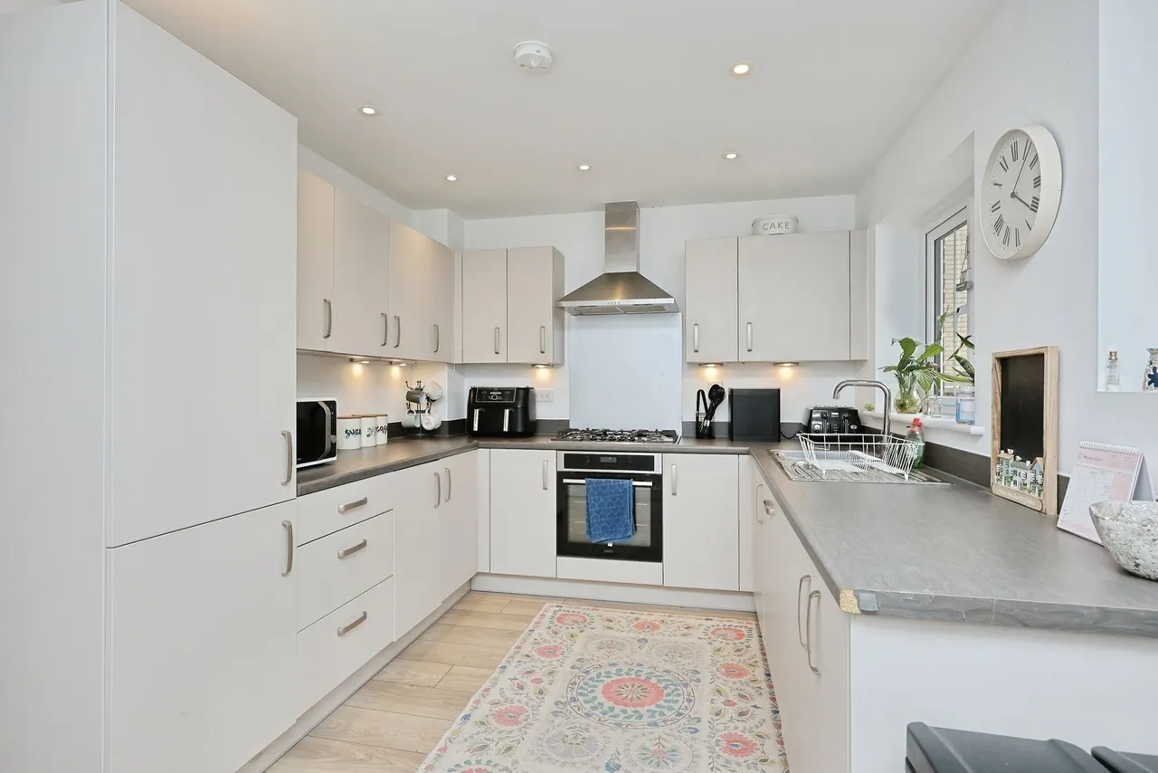 Turner Crescent, Postwick, Norwich, Norfolk, NR13, photo 4