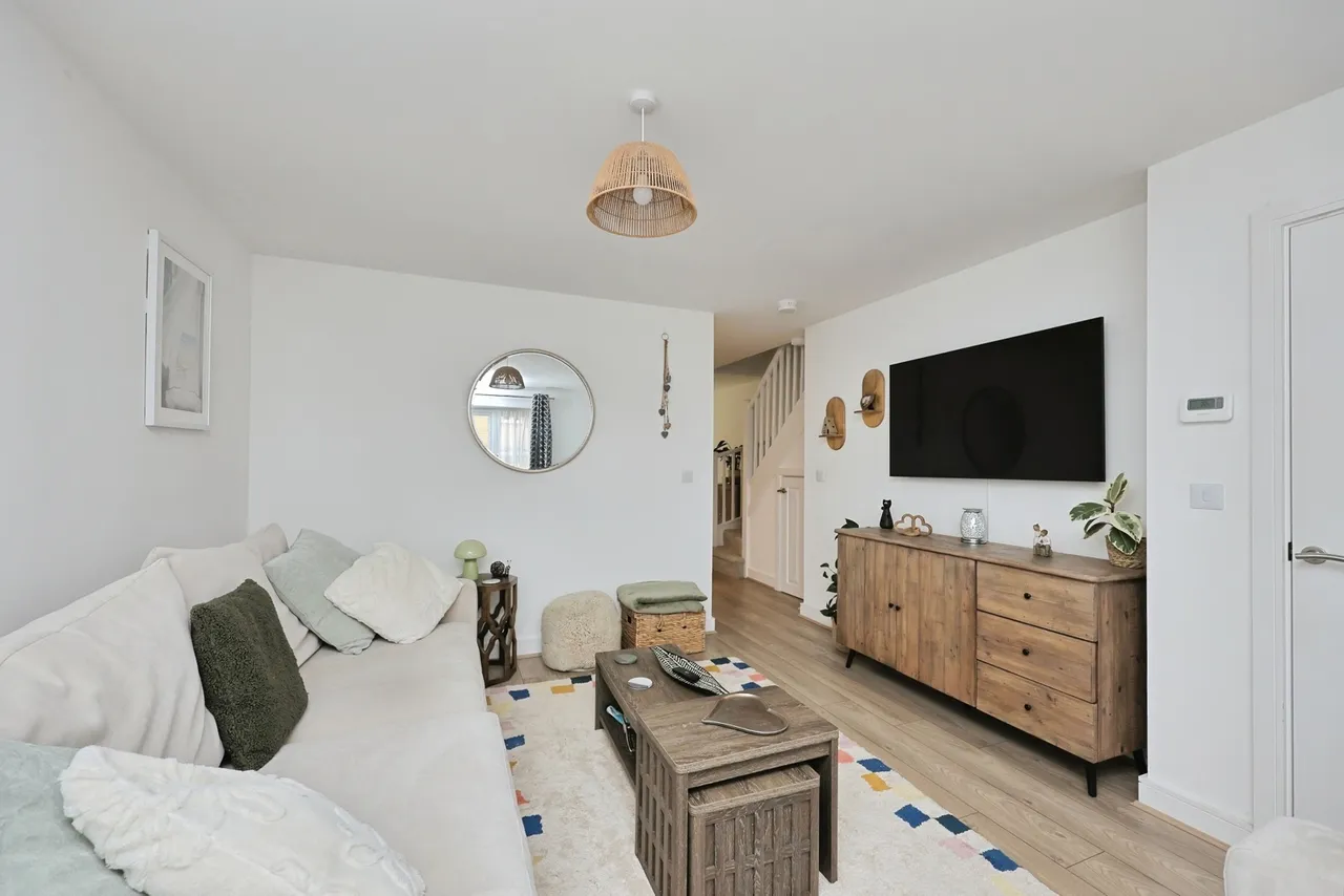 Turner Crescent, Postwick, Norwich, Norfolk, NR13, photo 3