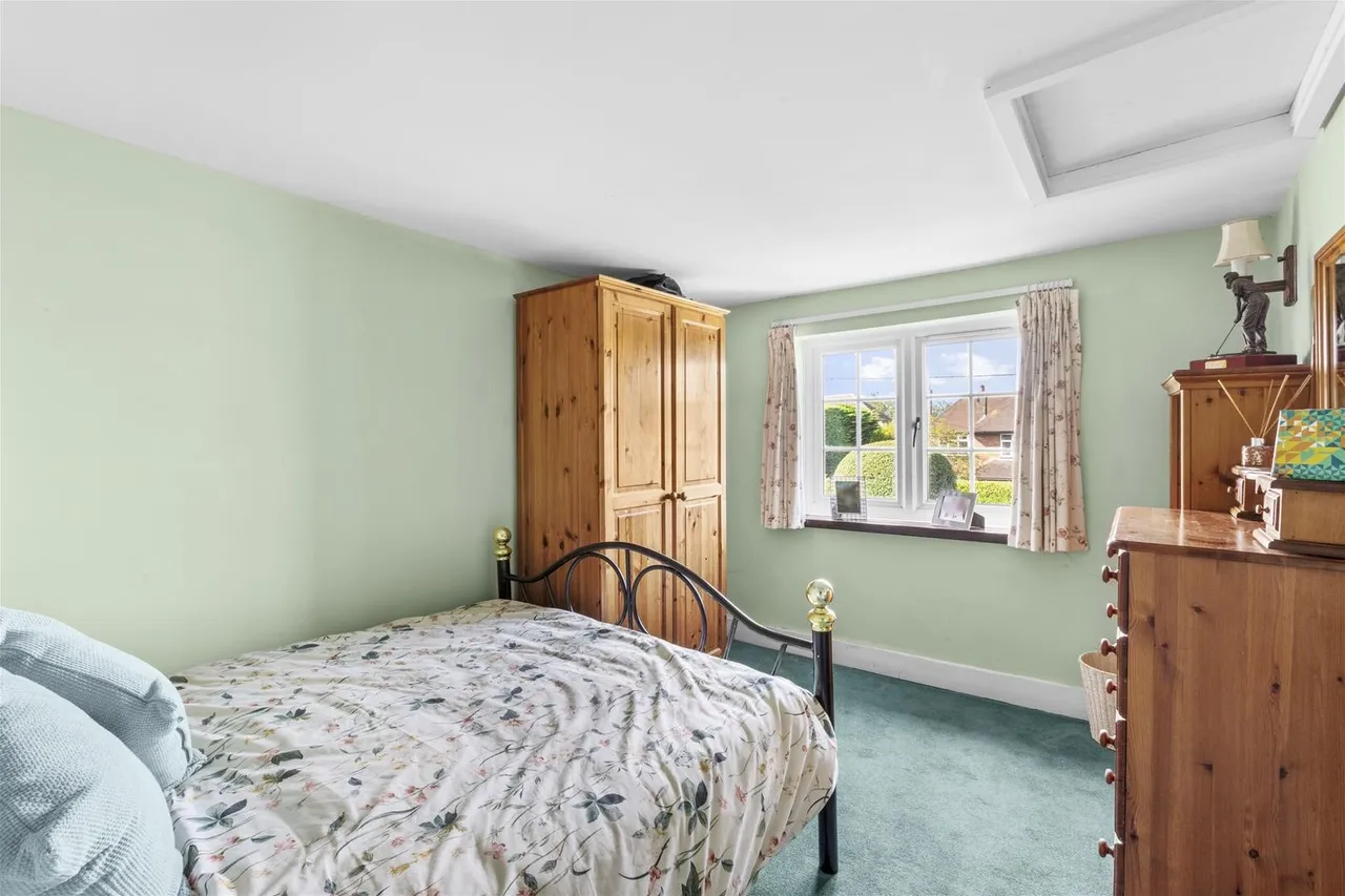 Main Road, Naphill, HP14, photo 10