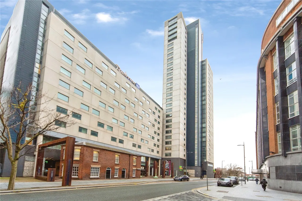 2 bed property for sale, Old Hall Street, Liverpool, L3