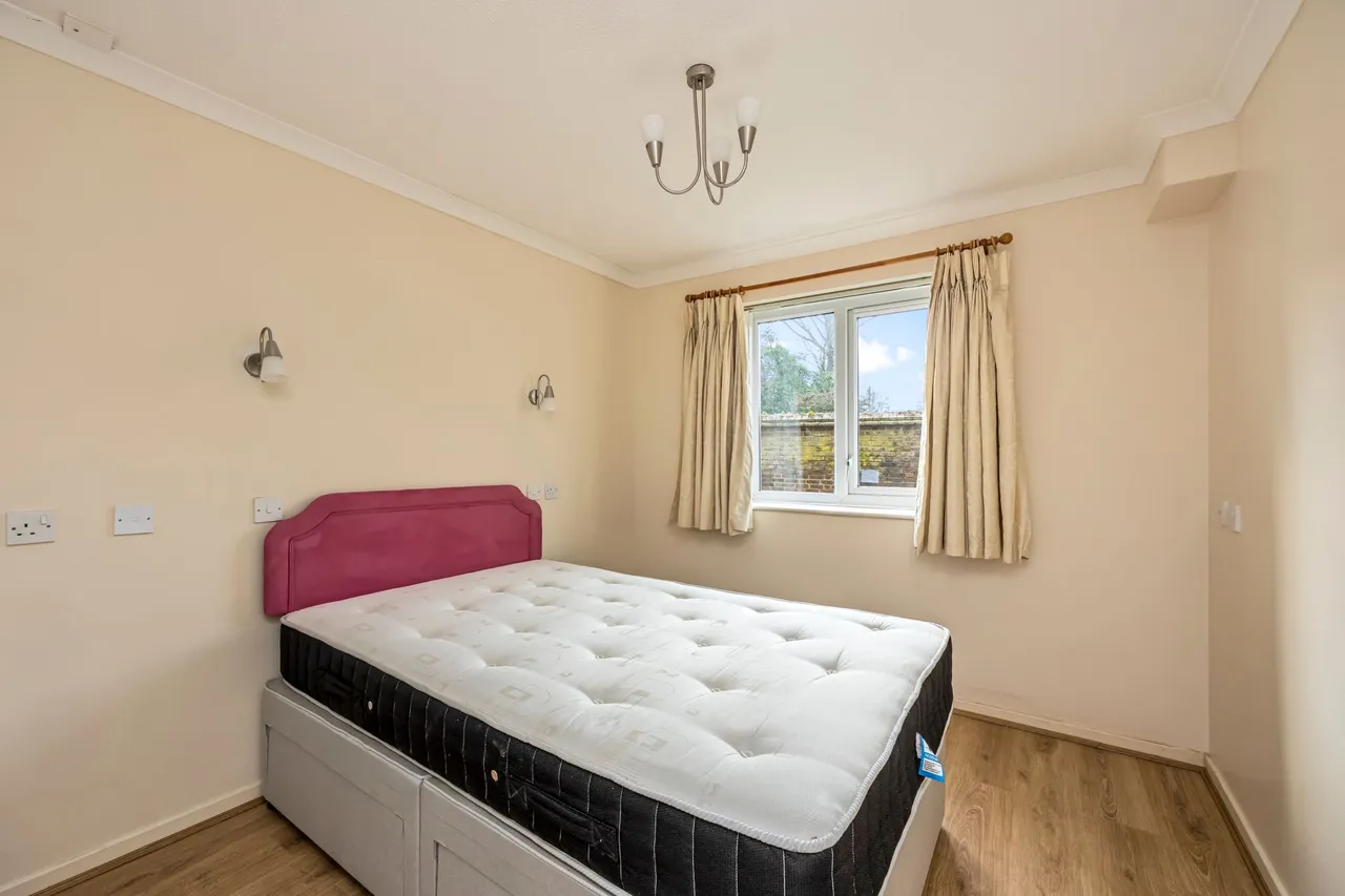 Church Road, Haywards Heath, RH16, photo 7