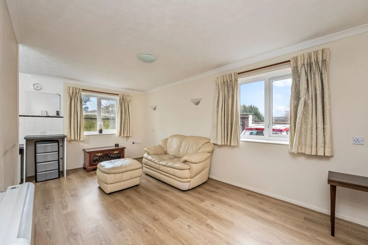 Church Road, Haywards Heath, RH16, photo 2