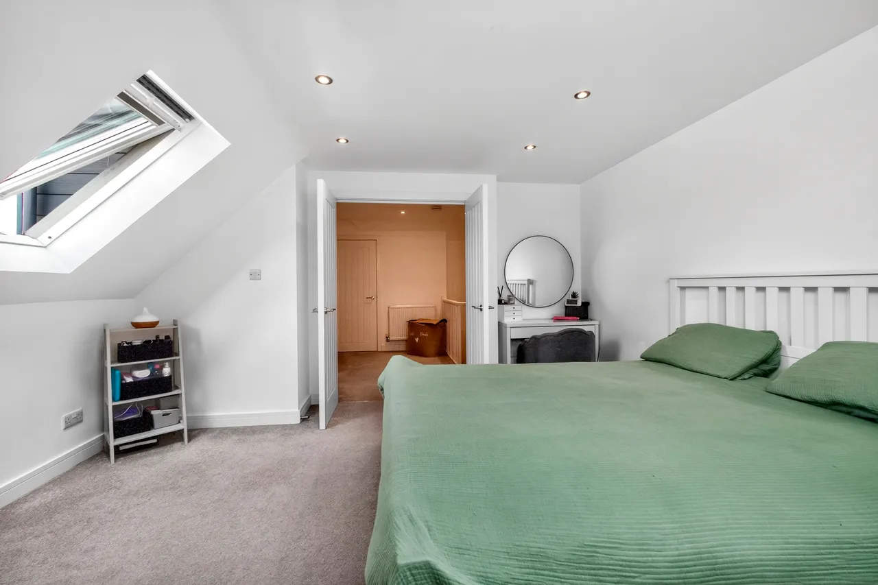 Old Drove, Eastbourne, BN23, photo 14