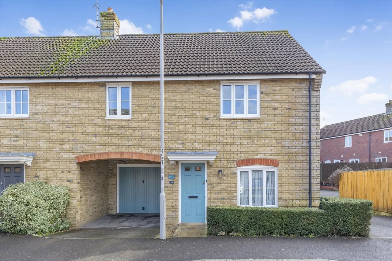 3 bed house for sale — Honeymead Lane, Sturminster Newton DT10 1QH