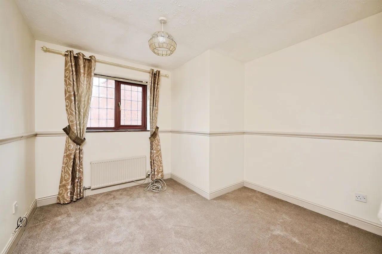 Redbridge Peterborough, PE4, photo 11