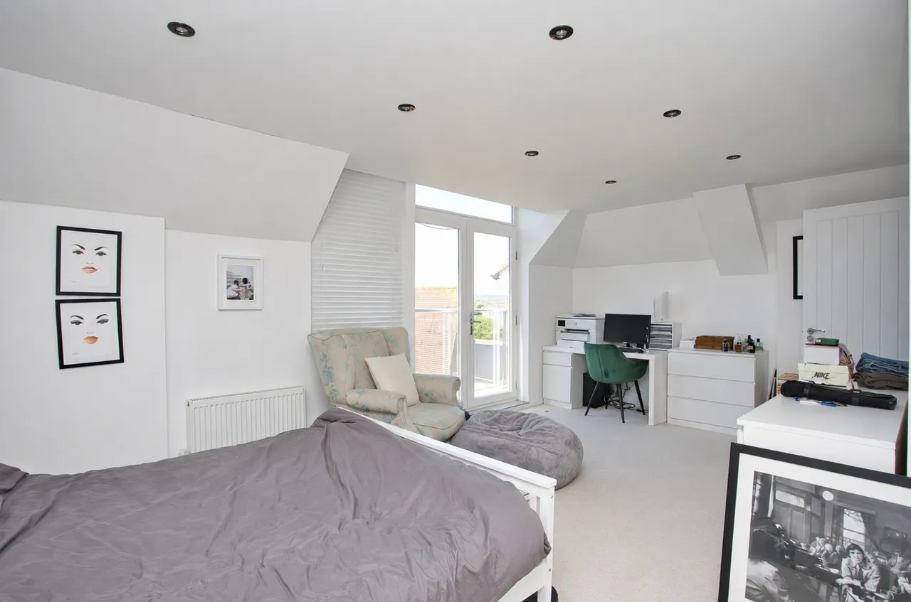 Eversley Park, Folkestone, CT20, photo 4