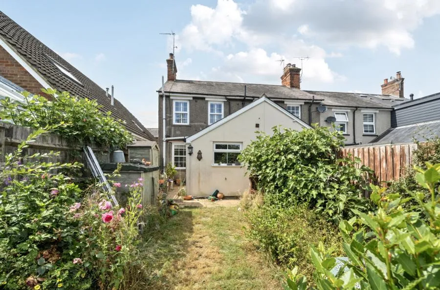 2 bed house for sale, Station Road, Winslow, MK18