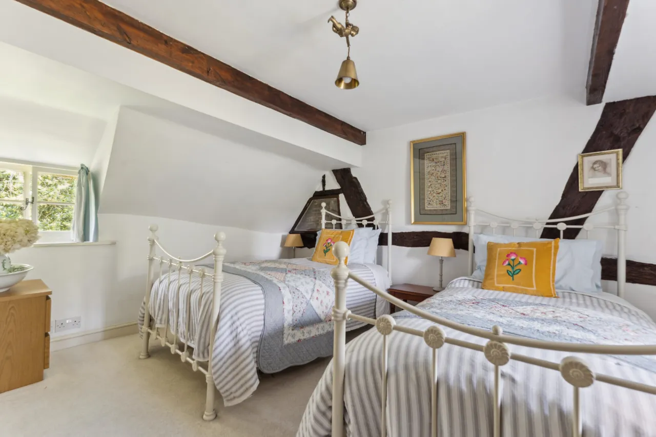 Haseley Road, Little Milton, OX44, photo 10