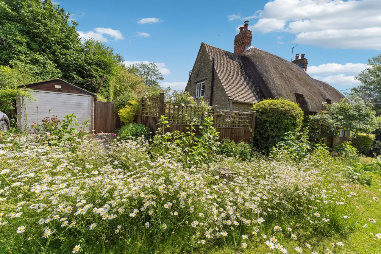 Haseley Road, Little Milton, OX44, photo 17