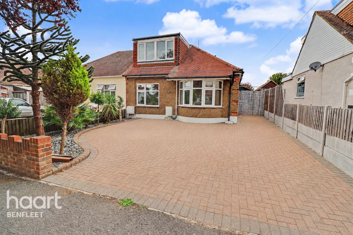 3 bed house for sale, Philmead Road, Benfleet, SS7