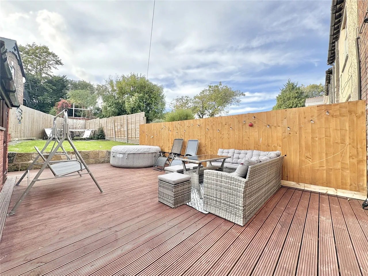 Crocus Avenue, Claughton Village, CH41, photo 11
