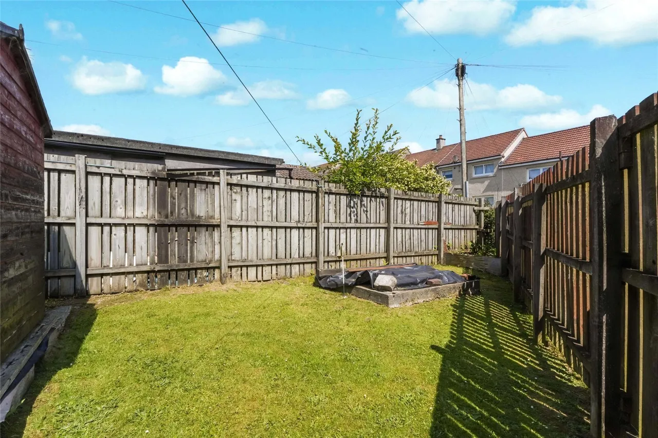 Arbuckle Place, Plains, Airdrie, North Lanarkshire, ML6, photo 20