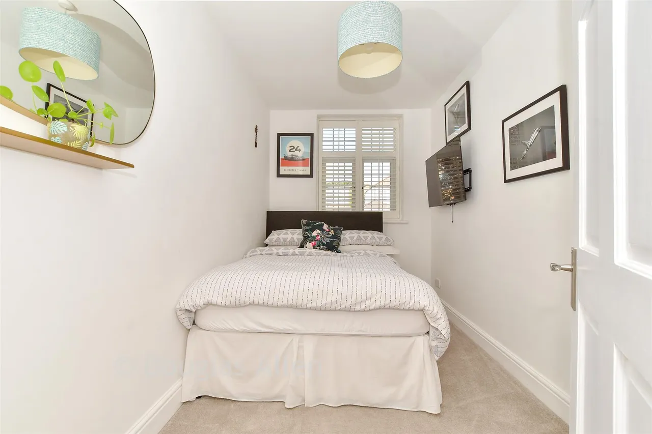 Loughton Way, Buckhurst Hill, IG9, photo 18