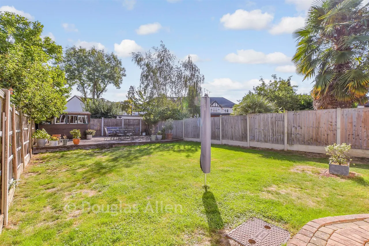 Loughton Way, Buckhurst Hill, IG9, photo 9