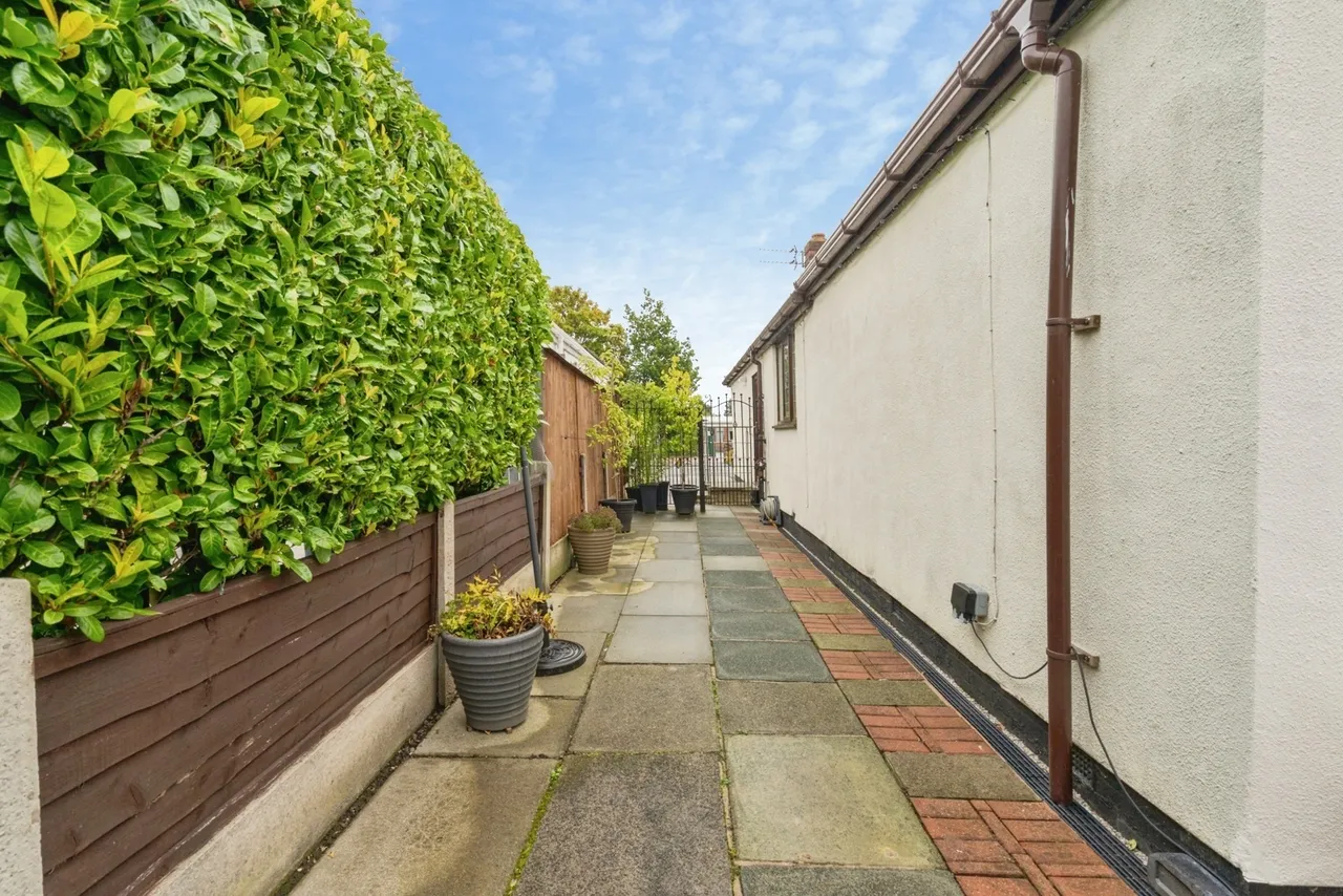 Long Lane, Hindley Green, WN2, photo 21