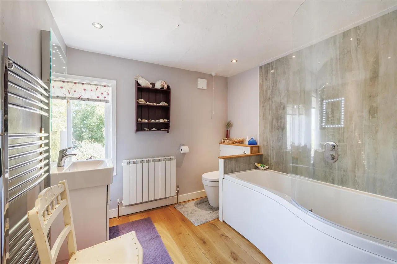 Grove Farm Cottages, Spexhall, IP19, photo 18