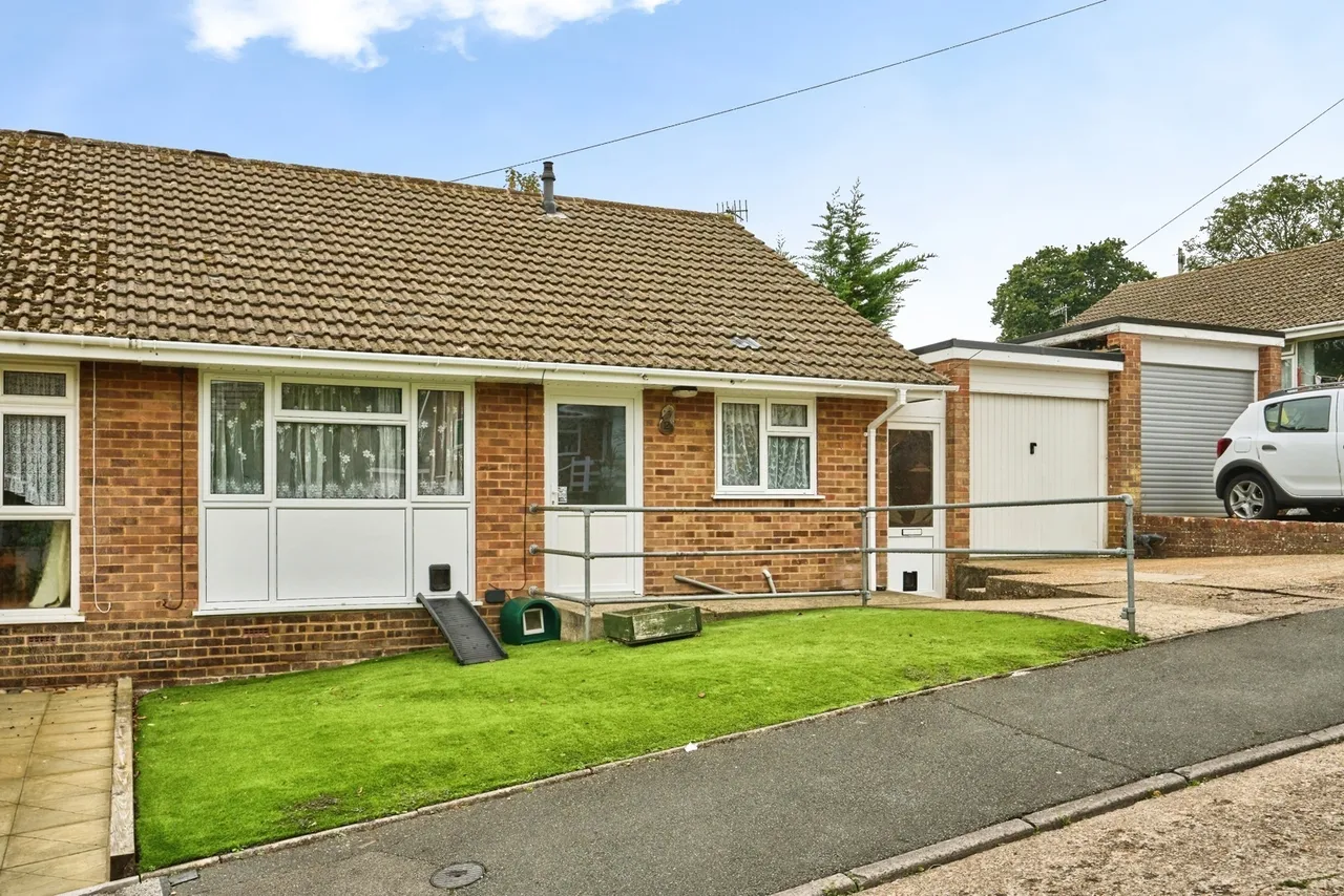 Rectory Close, Wootton Bridge, PO33, photo 50