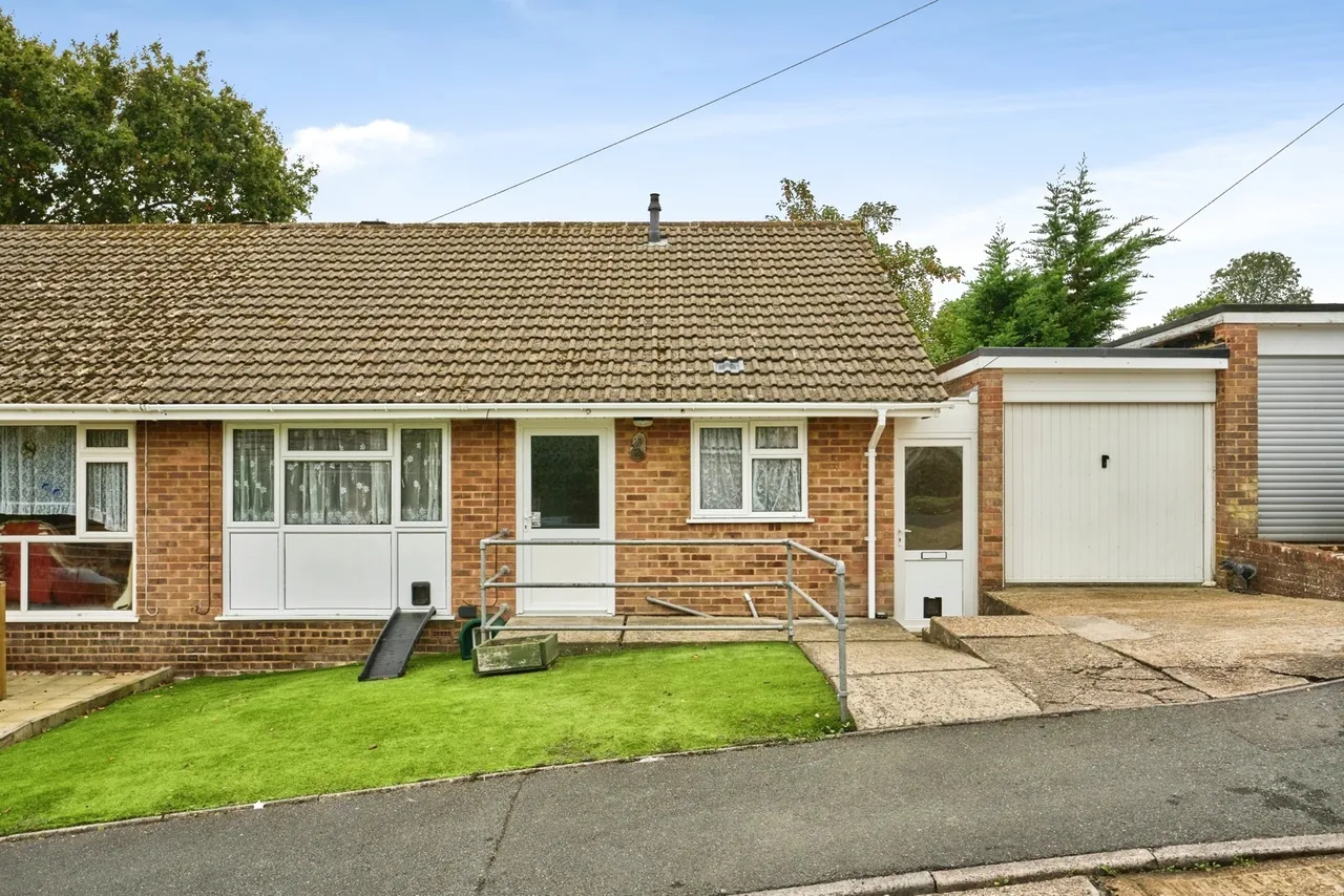 Rectory Close, Wootton Bridge, PO33, photo 49