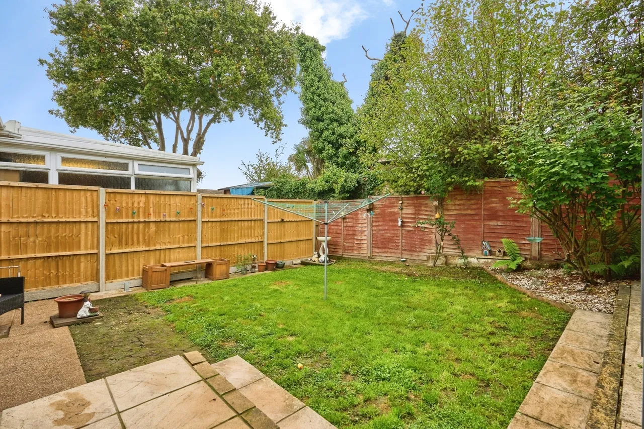 Rectory Close, Wootton Bridge, PO33, photo 43