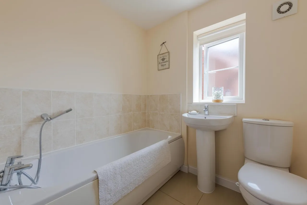 Gladstone Place, Blakedown, Kidderminster, photo 18