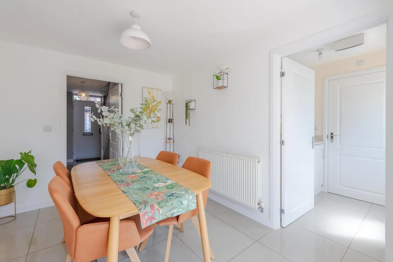 Gladstone Place, Blakedown, Kidderminster, photo 5