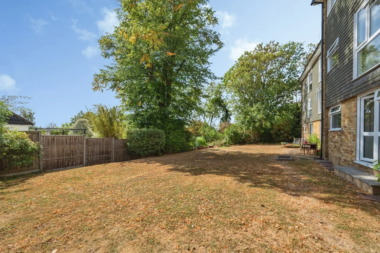 Vine Close, Sutton, SM1, photo 8