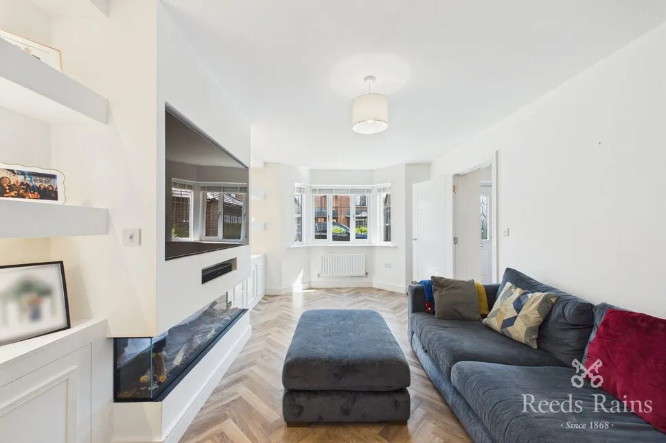 Falcon Drive, Congleton, Cheshire, CW12, photo 3