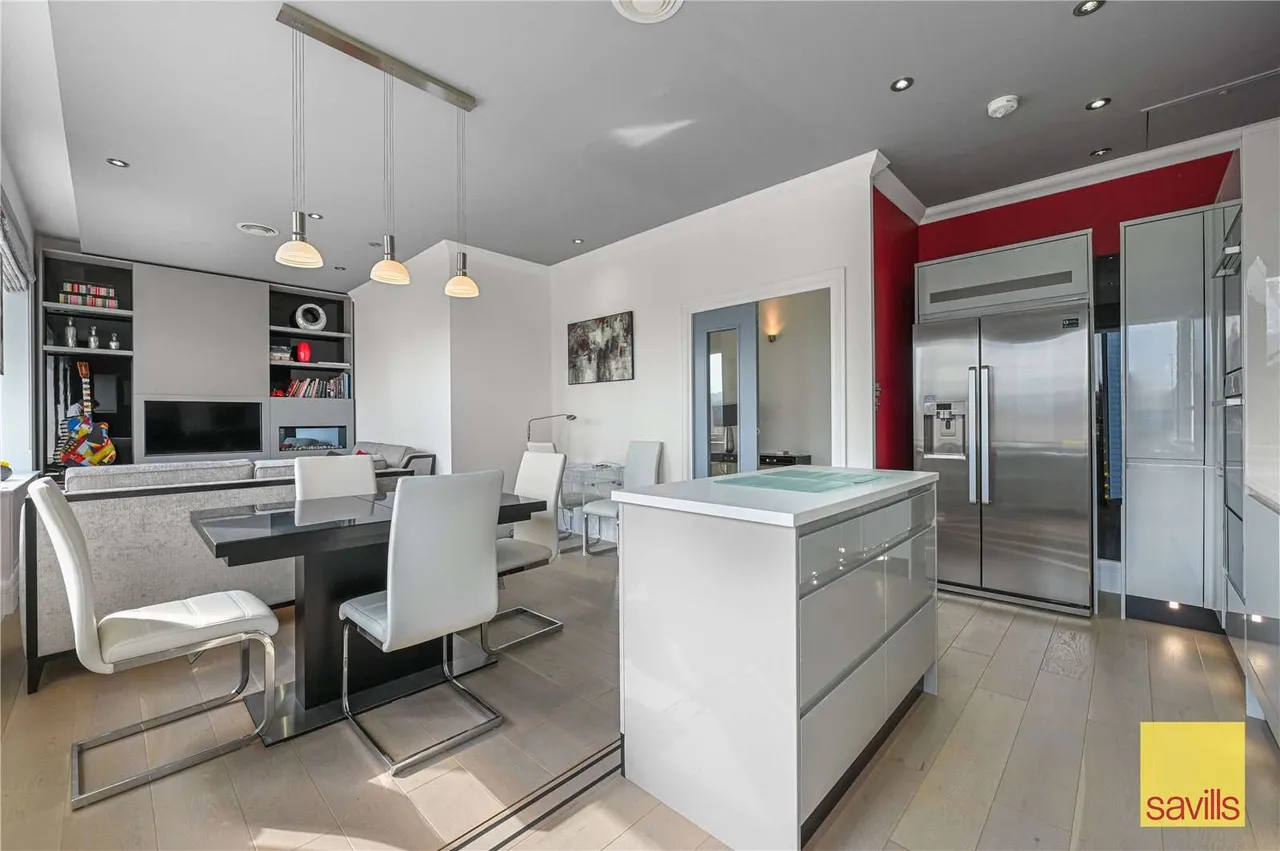 Belvedere Road, London, SE1, photo 2