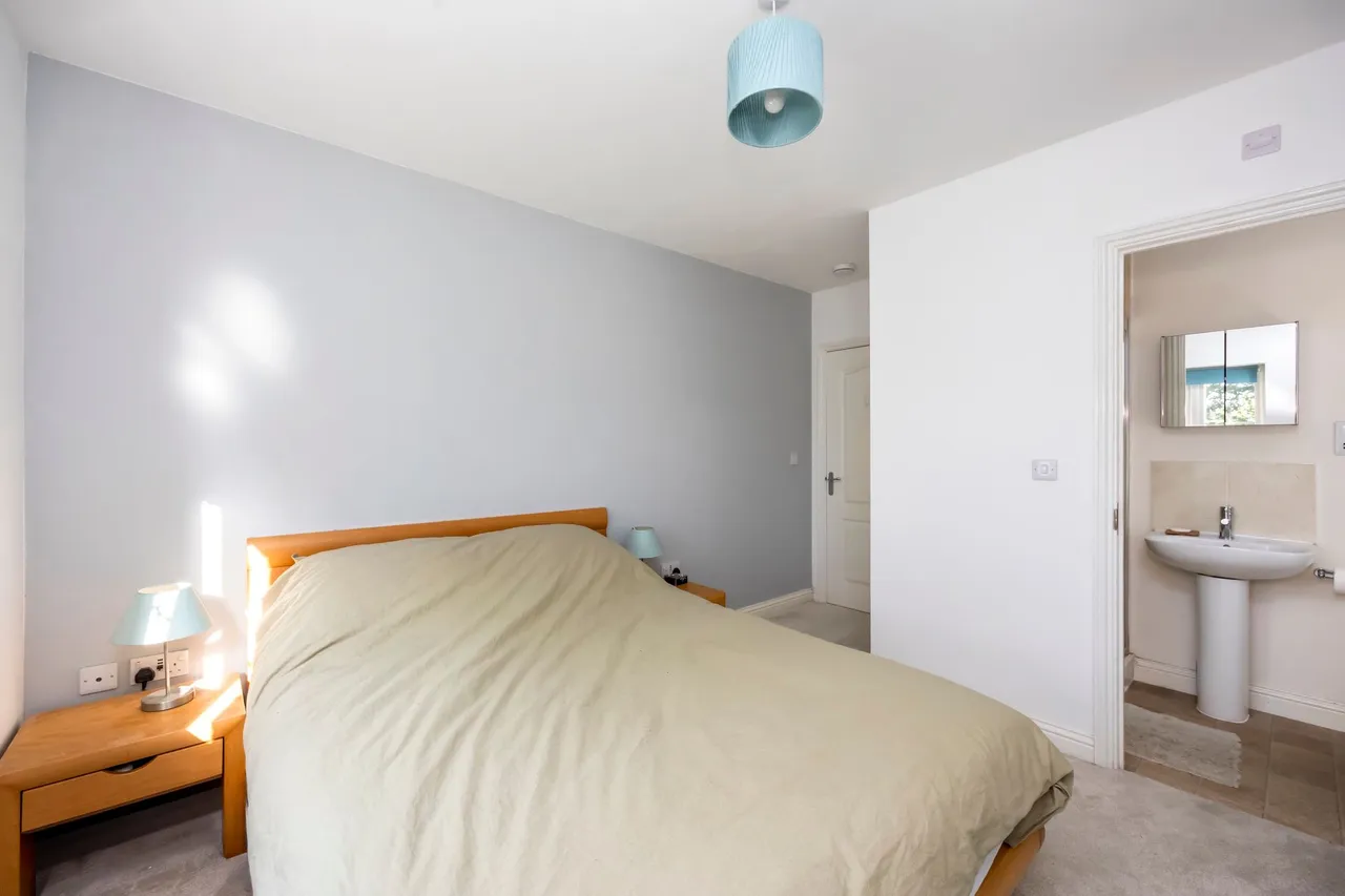 Rascals Close, Southwater, RH13, photo 10