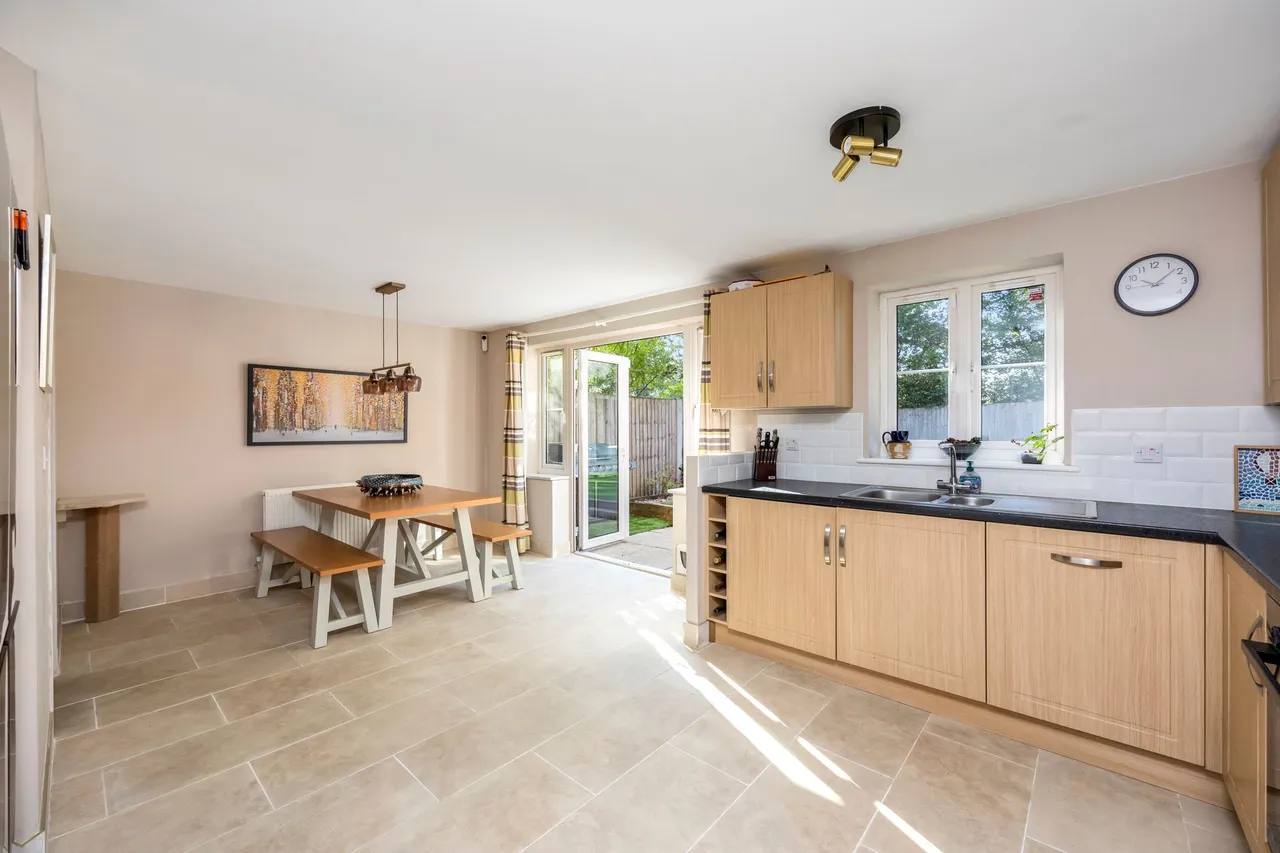 Rascals Close, Southwater, RH13, photo 5