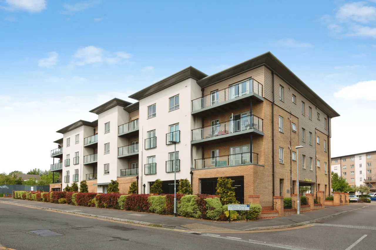 Fleming Place, Bracknell, RG12, photo 18