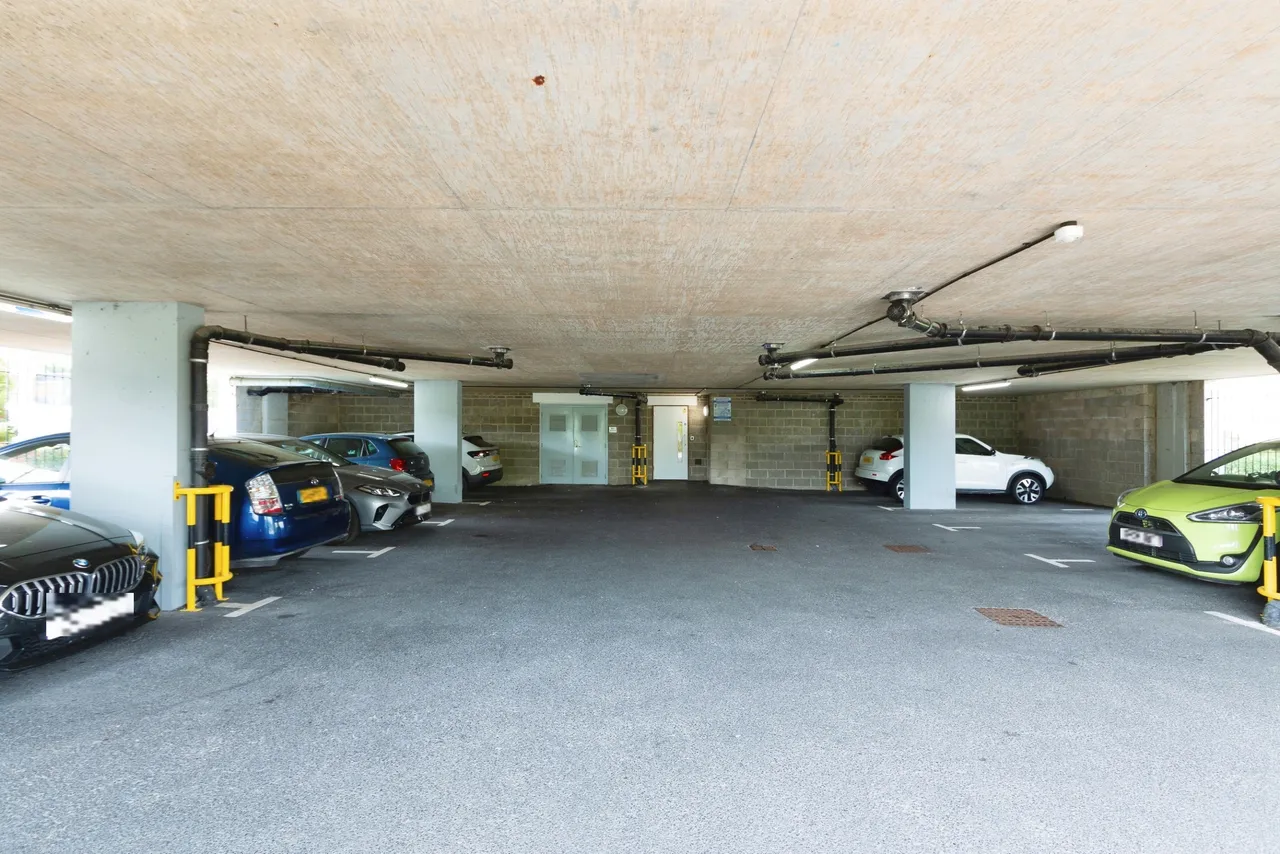 Fleming Place, Bracknell, RG12, photo 20