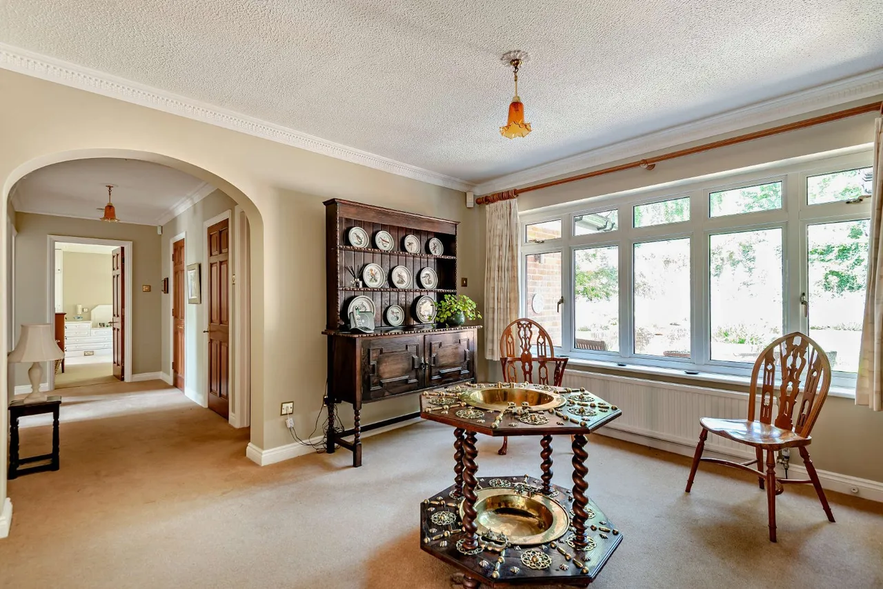 Latimer Way, Knotty Green, HP9, photo 11