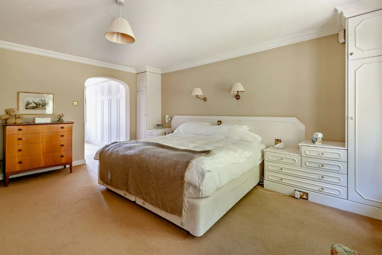 Latimer Way, Knotty Green, HP9, photo 25