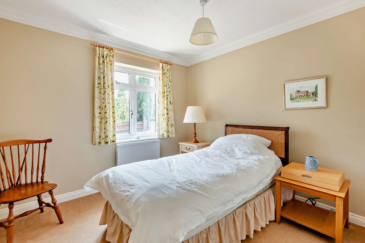 Latimer Way, Knotty Green, HP9, photo 21