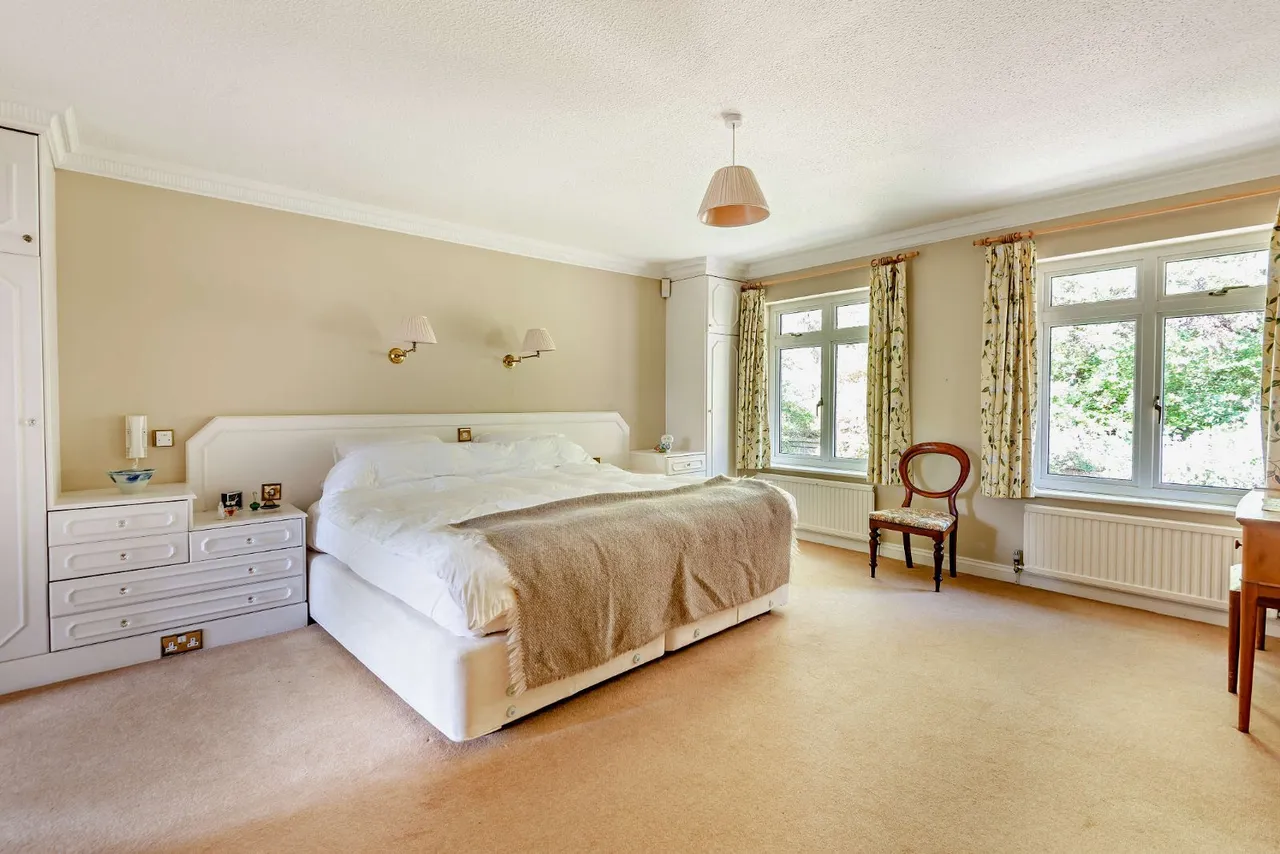Latimer Way, Knotty Green, HP9, photo 22