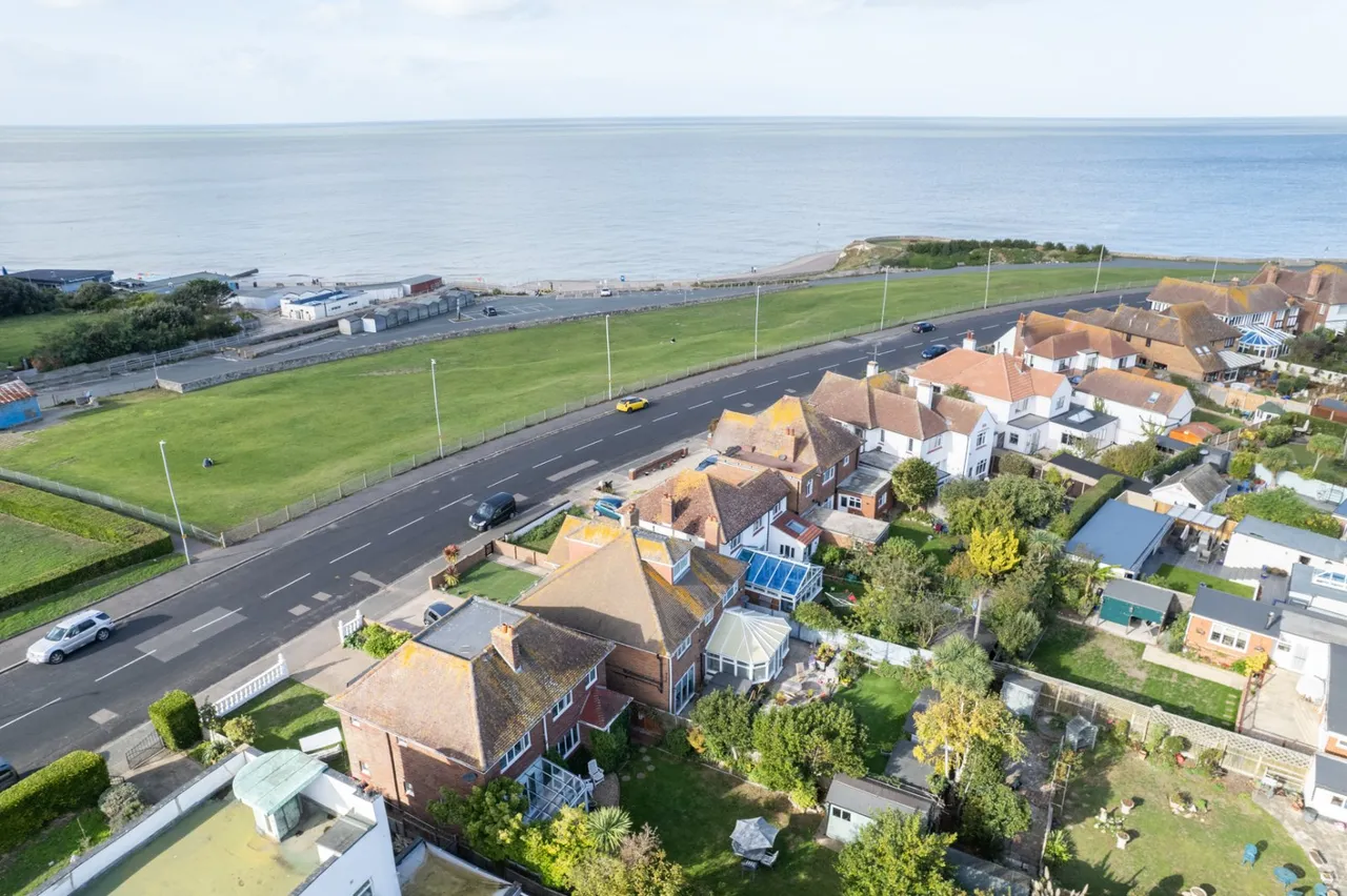 Royal Esplanade, Margate, CT9, photo 22