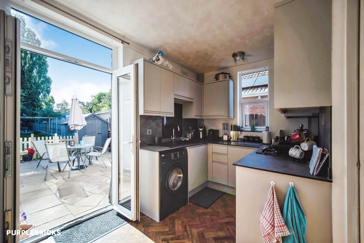 Rosedale Avenue, Alvaston, DE24, photo 8
