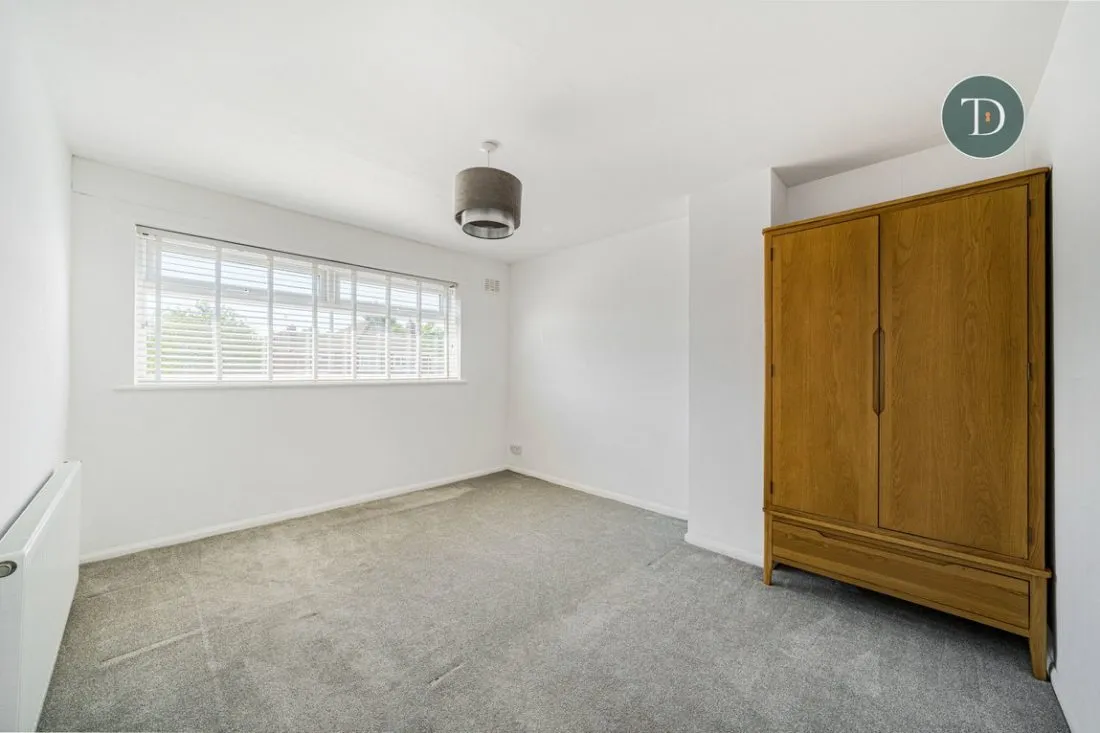 Heywood Road, Great Sutton, CH66 3PR, photo 11