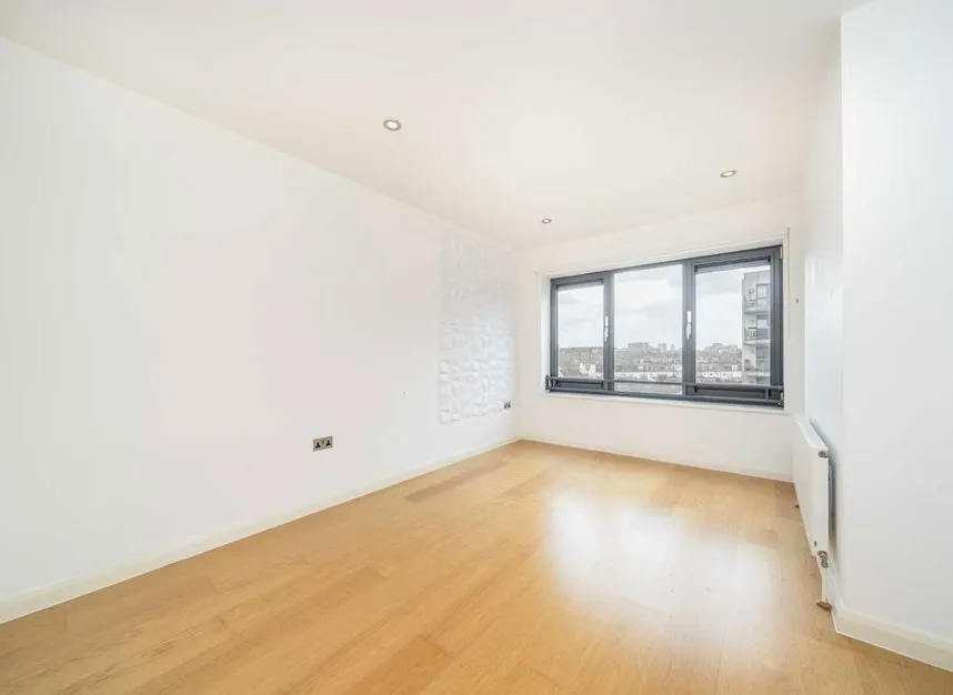 Larden Road, Acton, W3, photo 5