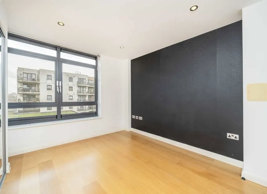 Larden Road, Acton, W3, photo 4