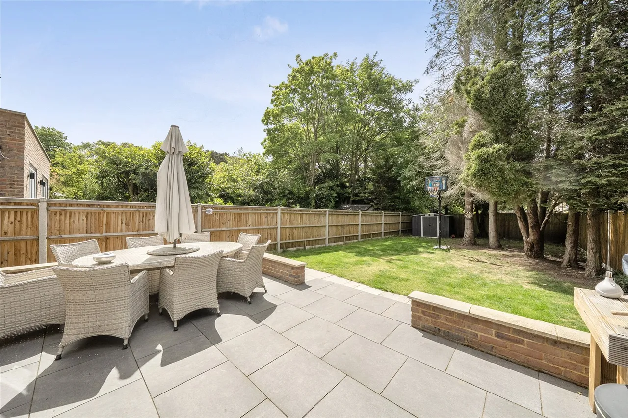 Cumberland Road, Camberley, Surrey, GU15 1AG, photo 10
